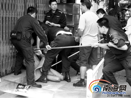 男子狂犬病“潛伏”六年發(fā)作醫(yī)院門口見人就咬