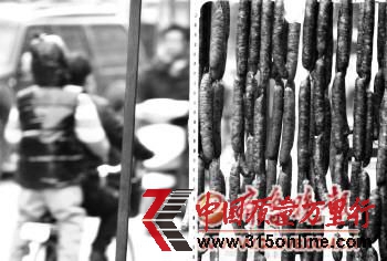 濟寧城區(qū)的一家肉食店外,鐵架上掛滿了香腸。本報記者 李巖松 攝