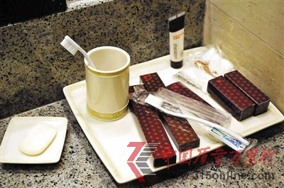 在廣東惠州一家五星級酒店的一次性用品。CFP供圖