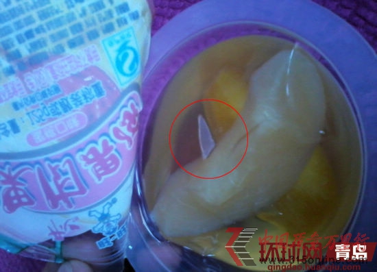 旺旺果凍中尖銳的塑料殘片 旺旺果凍中尖銳的塑料殘片